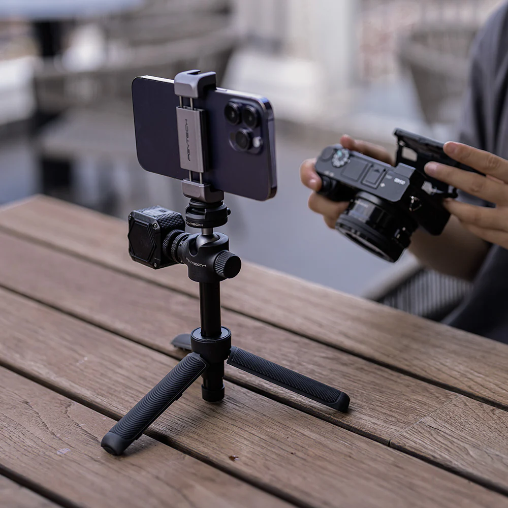 CapLock Action Camera Extension Pole Tripod - Image 7