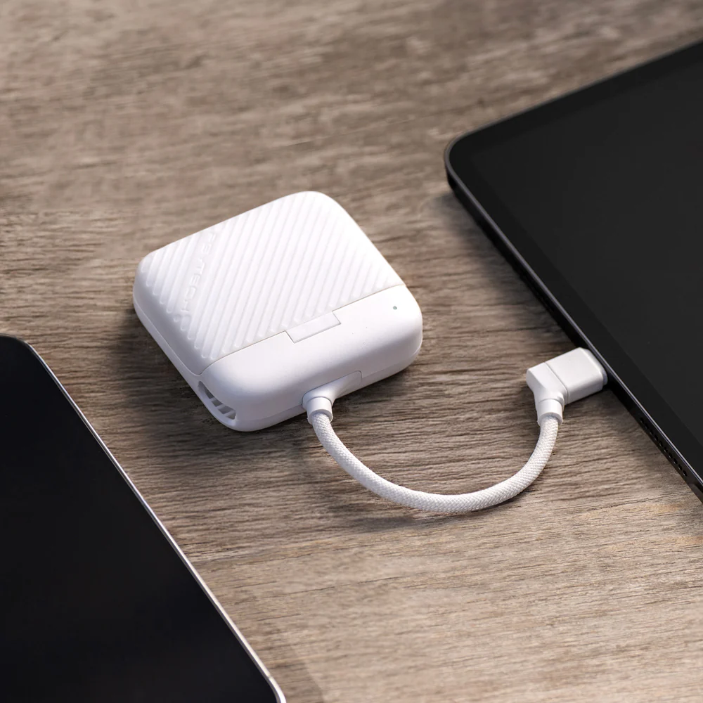 CreateMate High-speed Mini Card Reader Case - Image 7